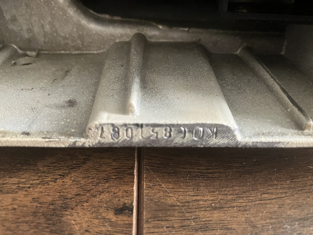 Singer 533 detail 11