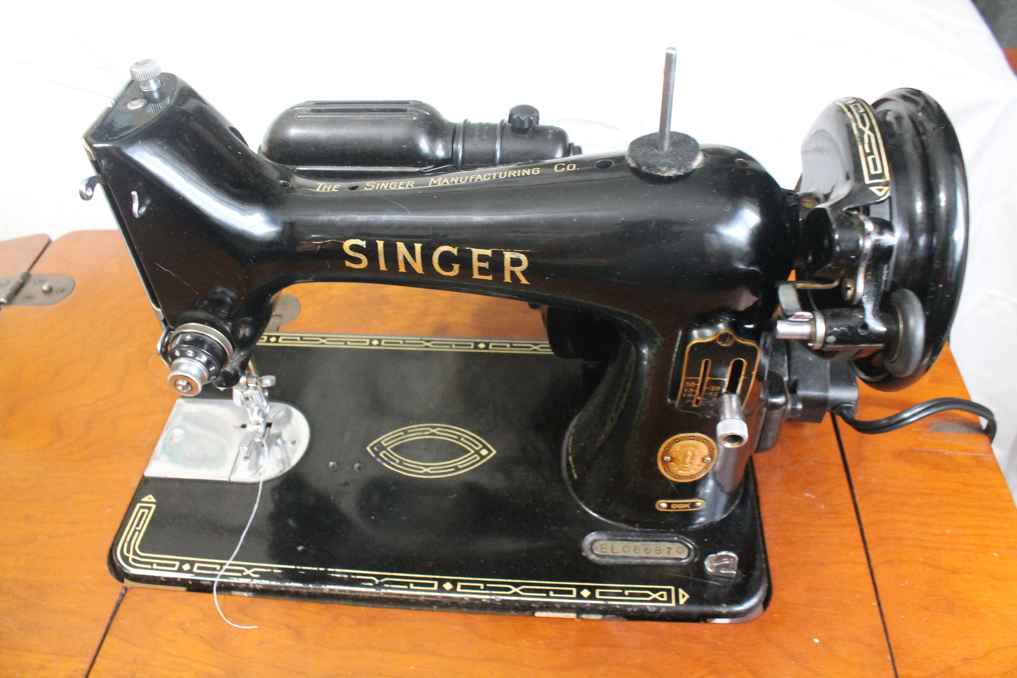 99K sewing machine main view